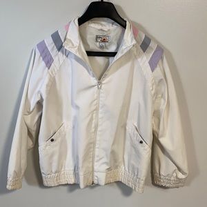 White zip up lightweight jacket